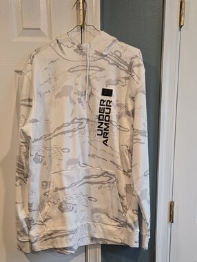 Under Armour Pullover Hoodie